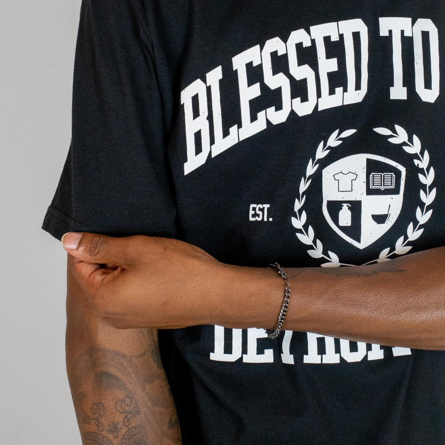 Blessed To Give Crest Tee - Black